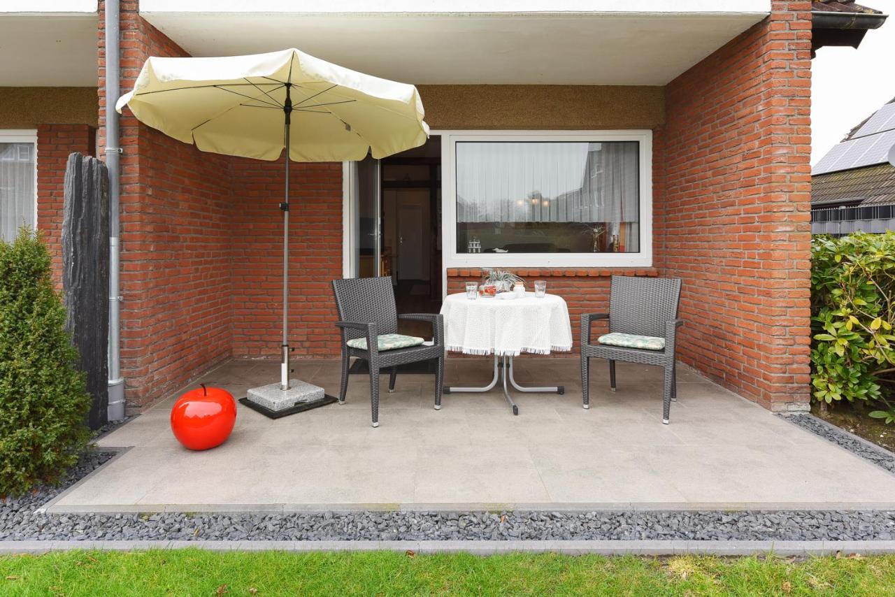 Ferienwohnungen Im Haus Am Wattenmeer Neuharlingersiel Exterior photo