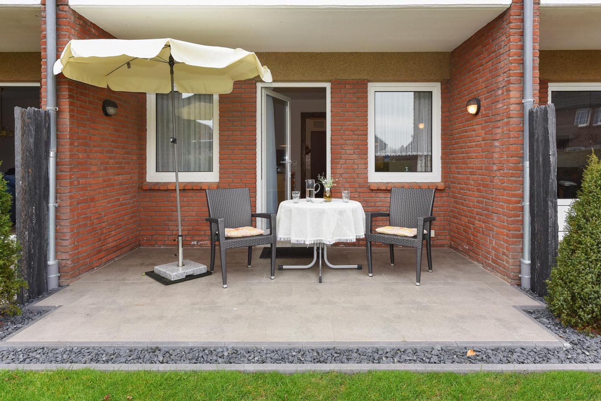 Ferienwohnungen Im Haus Am Wattenmeer Neuharlingersiel Exterior photo